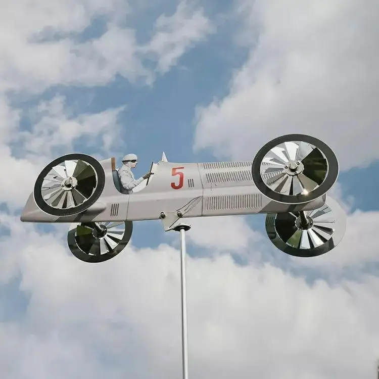 Вращающаяся декоративная ветряная