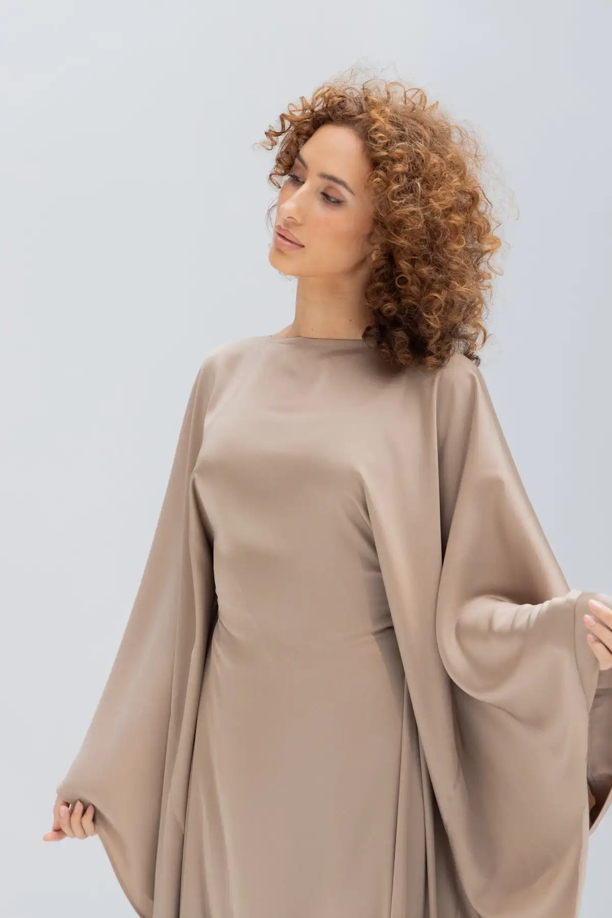 Caftani Caftano Di Seta Ayla Seta Satinata Lusso Kaftans Boutique