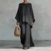 Gris oscuro