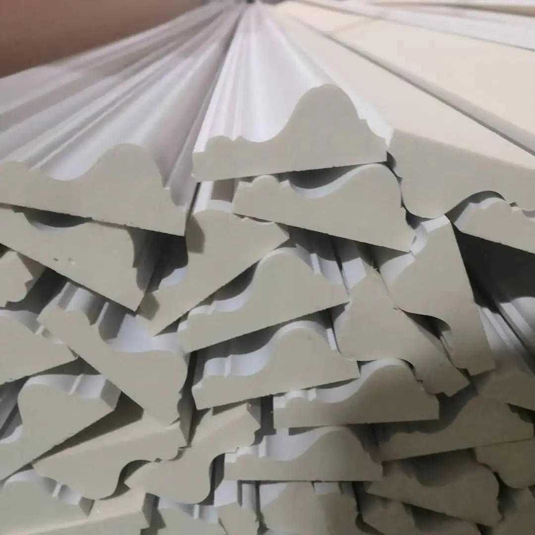 Modern Design Polyurethane Skirting Baseboard for Indoor Use Light Crown Moulding for Corner Decor for Interior Decoration