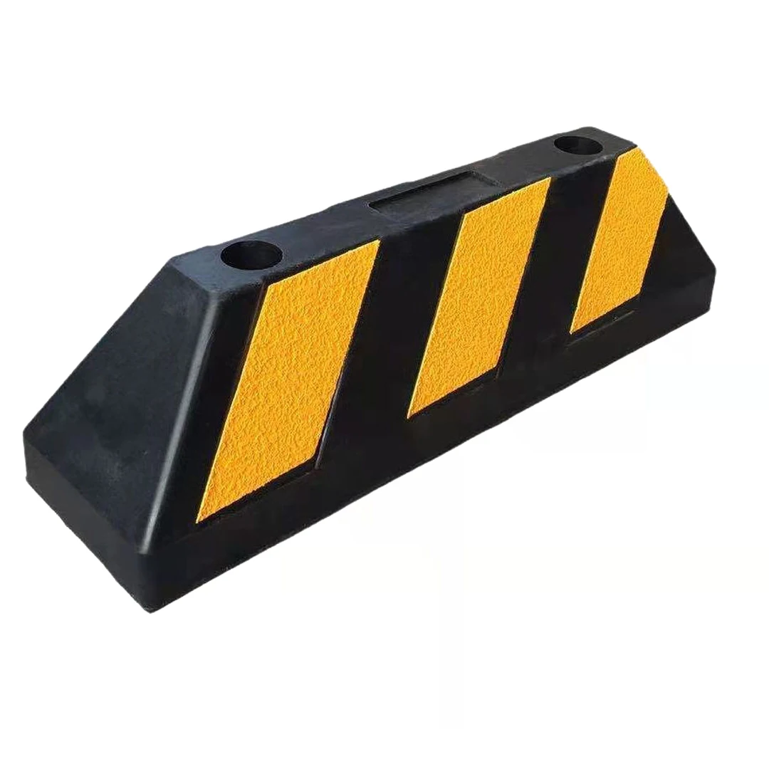 Factory Price 550*150*150Mm Car Parking Curbs Regular Reflective Rubber Wheel Stopper
