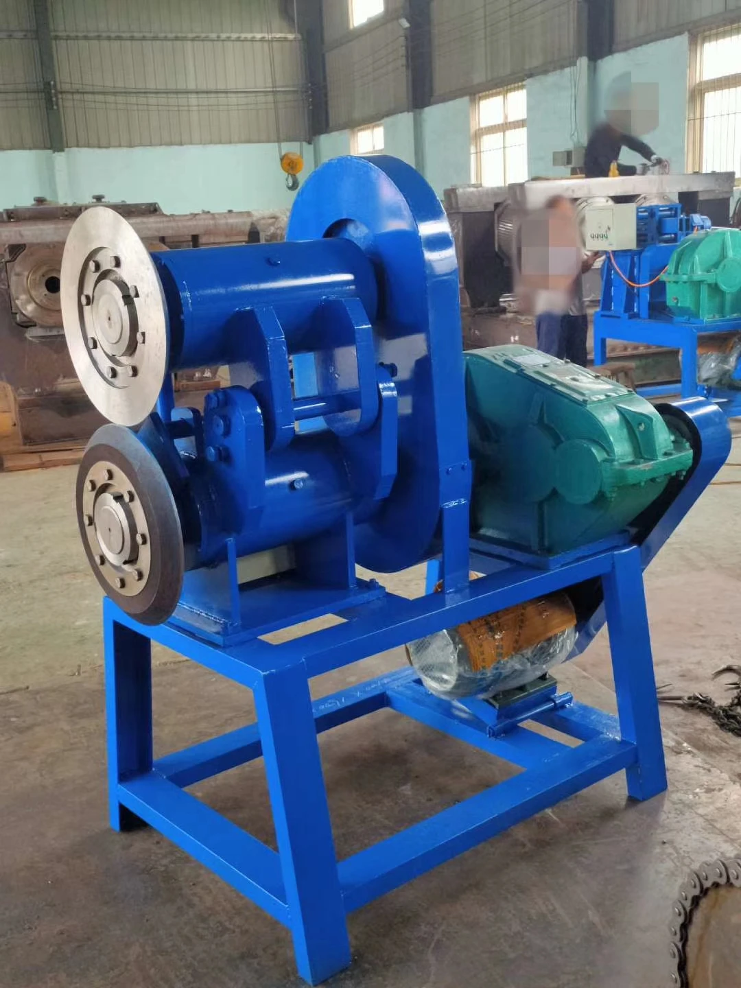 Horizontal Waste Tire Cutter Machine Bead Ring Cutter / Waste Tire Cutting Machine