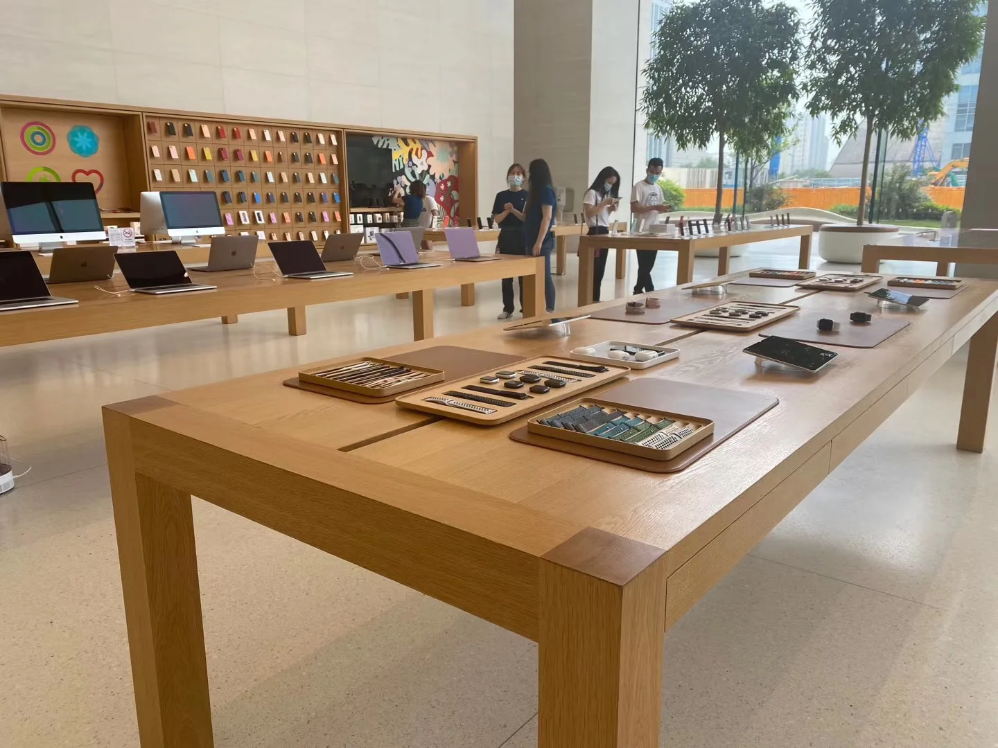 Professional Phone Store 3D Layout Design Free Interior 3D Design for Apple Phone Store