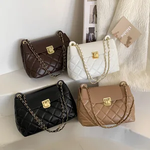 2023 Fashion Girl Purses Luxury Fashion Square Chain Crossbody Bag Womens Designers Purses Luxury Custom Handbags