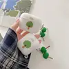 Small tree (no ornaments)