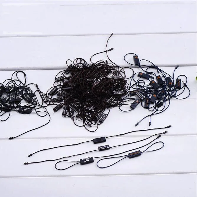 Пользовательские логотипы этикетки для качания пластиковые подвесные бирки уплотнение струн подвесная Зернистость