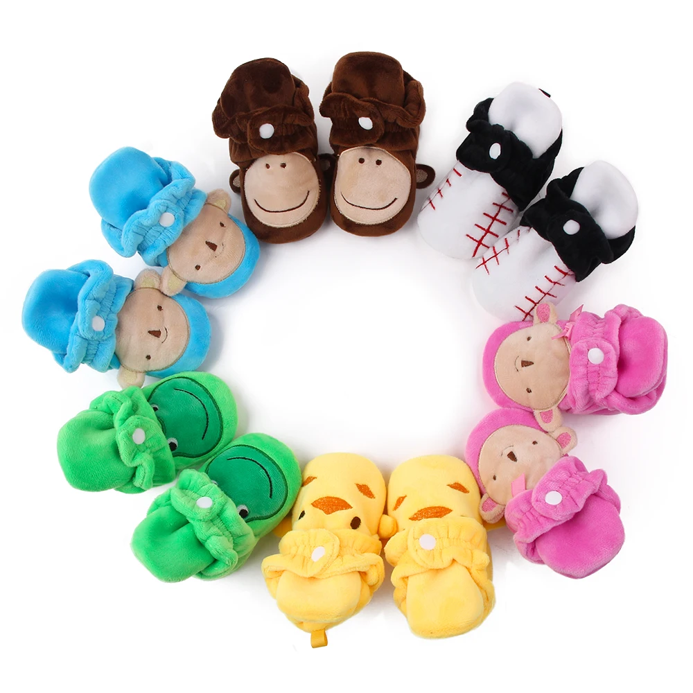 New Cheap Cute Cartoon Animation Warming Winter Toddler Baby Winter Shoes in Bulk