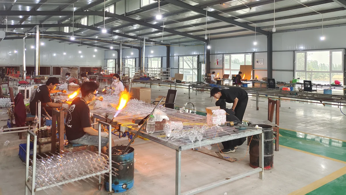 Hejian Huaan Glassware Co., Ltd.