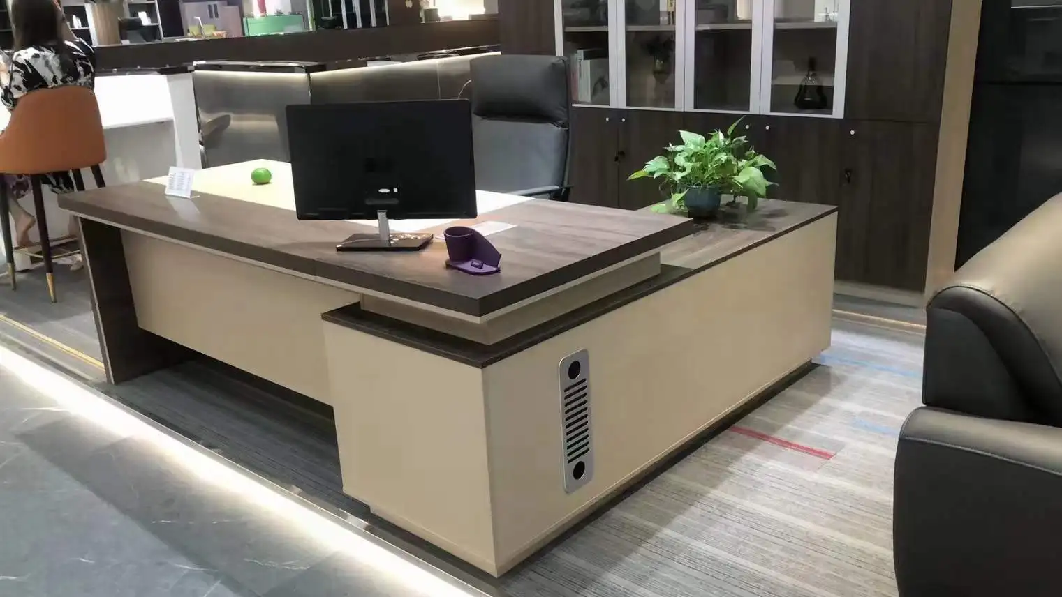 Office l Shaped Modern Work Ceo Executive Computer Manager Furniture Luxury Desks for Room Table Modern Design and Chair Set image 6