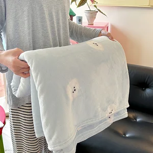 Wholesale Winter Soft Warm Cartoon-style  Puppy Sleeping Blanket Flannel Fleece Blanket