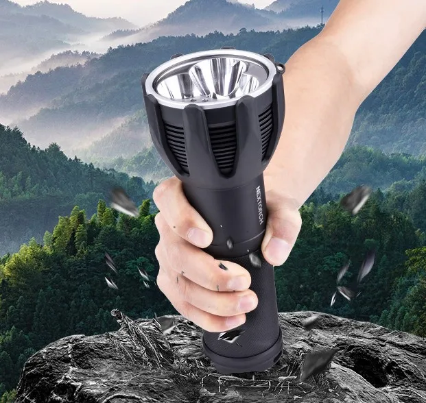 ライト・ランタン SAINT TORCH 30 Saint Torch 30 – Rechargeable – George's Shooting Shack