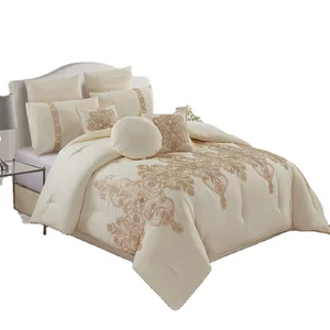 Polyester Microfiber Comforter Living Room Embroidery Luxury Comforter Bedding Set