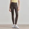 Kaki scuro