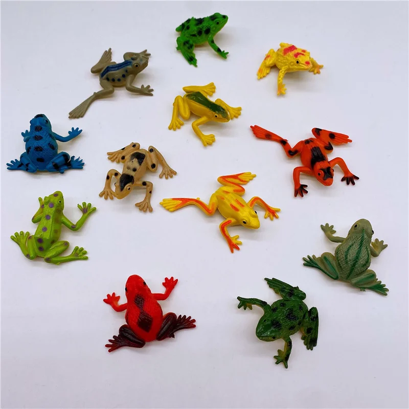 12pcs Assorted Plastic Frog Toad Amphibian Animal Figures Playsets Kids Toy 