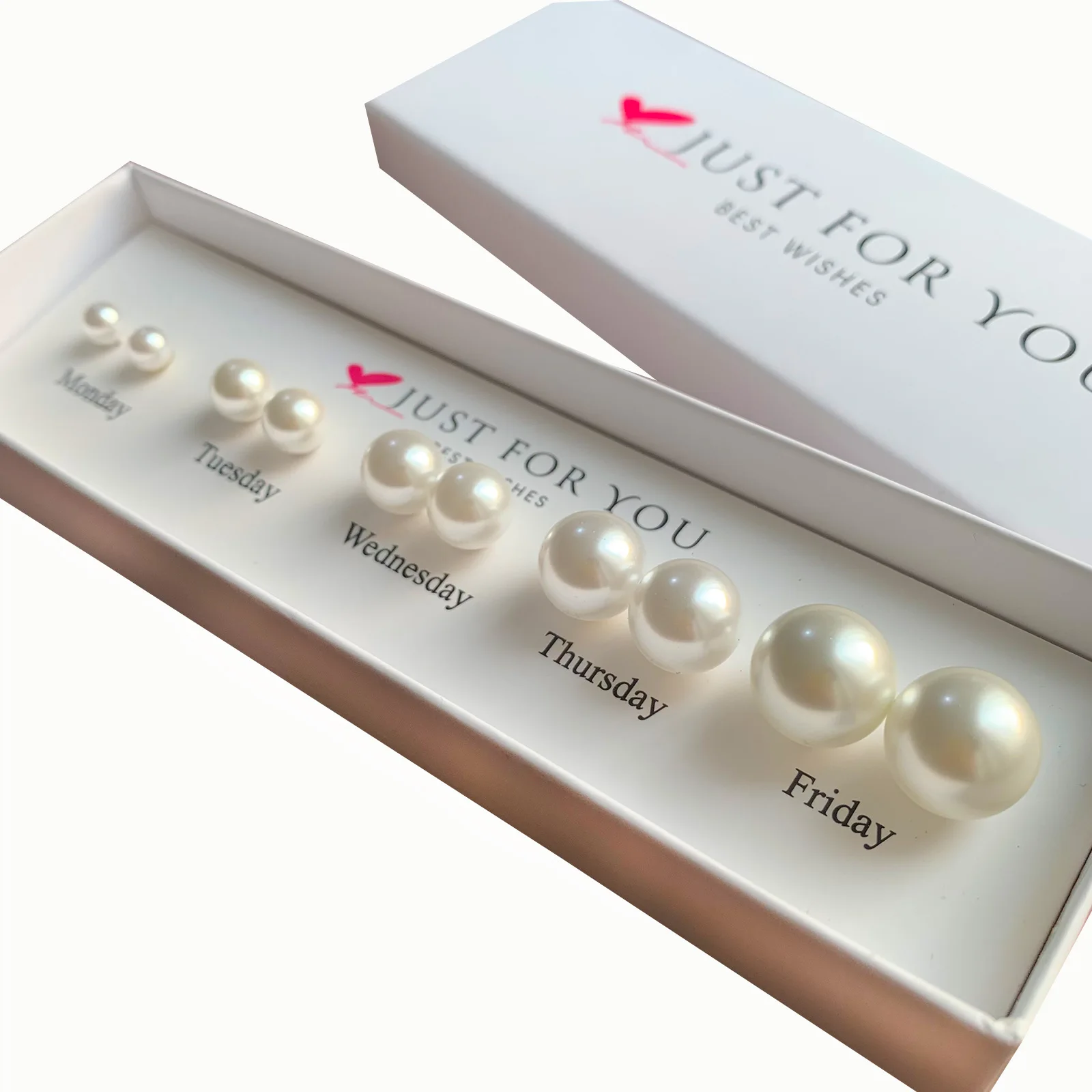 Minimalist Weekly Pearl Lot of Earring Set with Gift Box Wholesale Glass Mother of Pearl Stud Earrings for Women Mixed Size