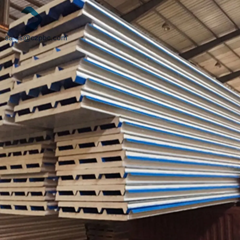 Customized PU Foam Polyurethane PUR PIR PUF Insulated and Fireproof Corrugated Sandwich Panels for Ceiling