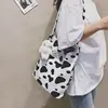 Mucca (Senza Orso)