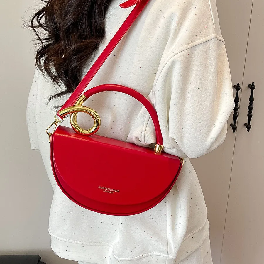 Tote Bag for Women Designer Bags 2026 New High-End Ladies Small PU Saddle Messenger Bag for Daily Collocation Shoulder Bags Summer Products