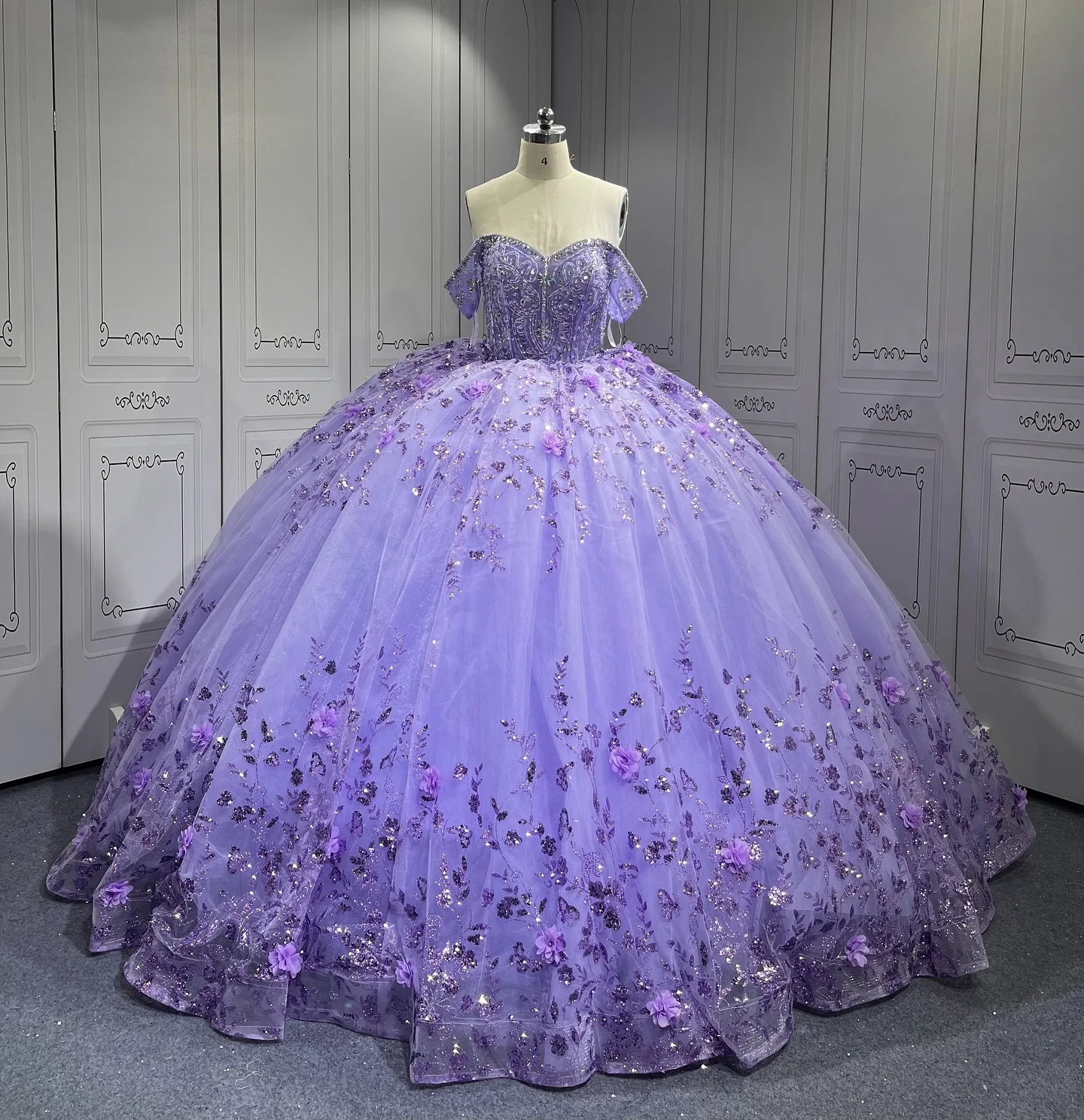Purple Shiny Puffy Princess Quinceanera Dresses with Detachable Train Purple Shiny Puffy Princess Quinceanera Dresses with Detachable Train