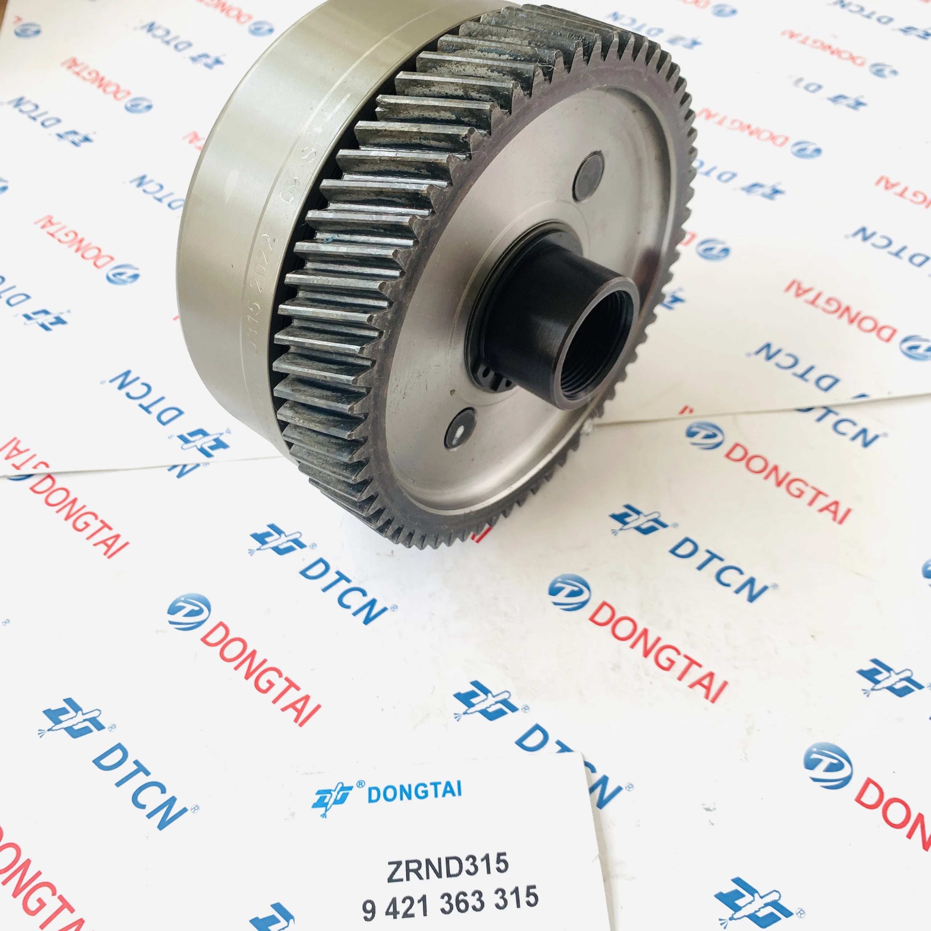 ｍｙｌR34ボディ ME990369 WATER PUMP