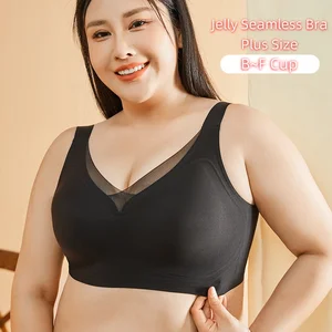 OEM Women's Super Plus Size Big Size Push-Up Wire-Free Bra V-Neck Soft Support Breathable Everyday Brassiere Back Lace Bras