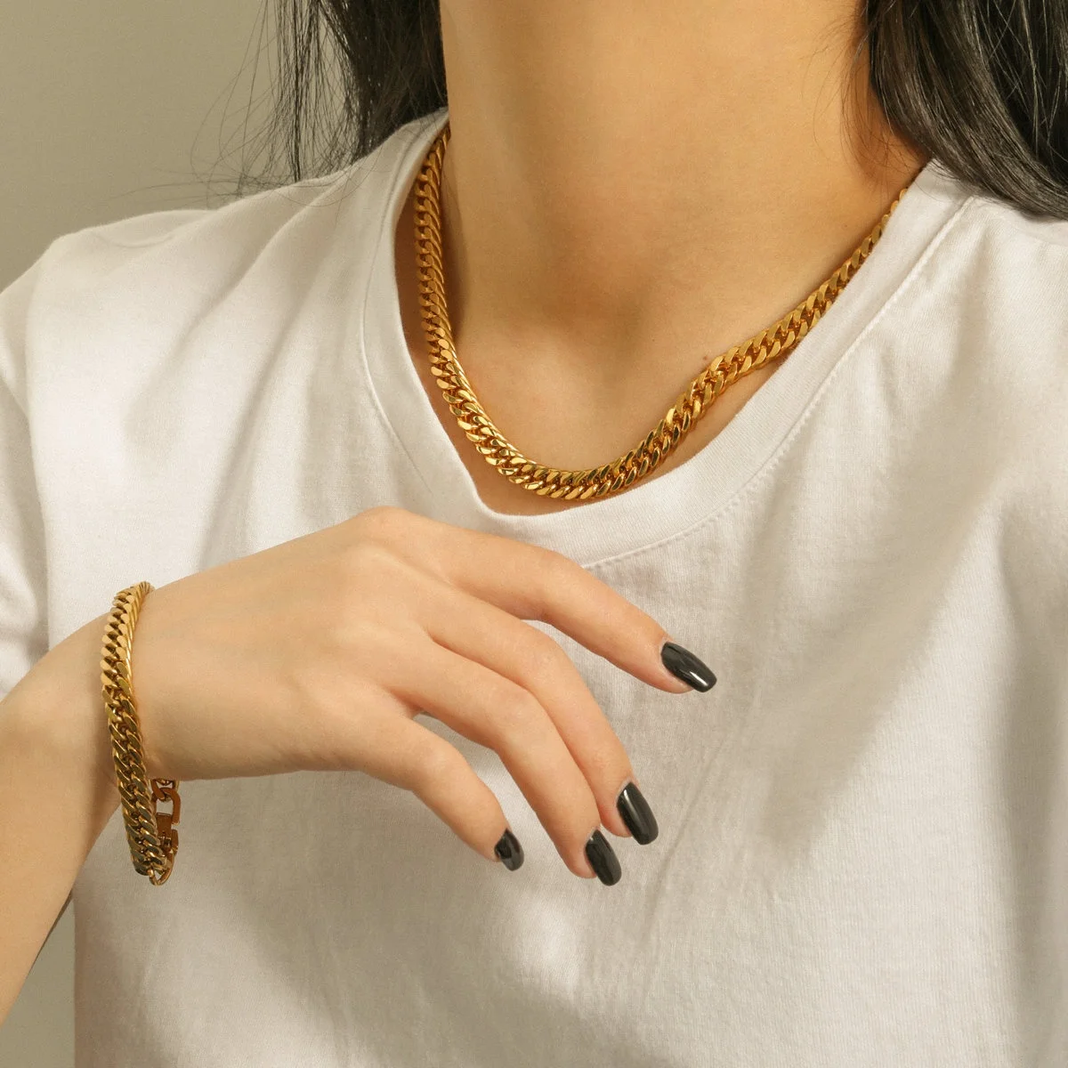 Best gold chain bracelets to buy now