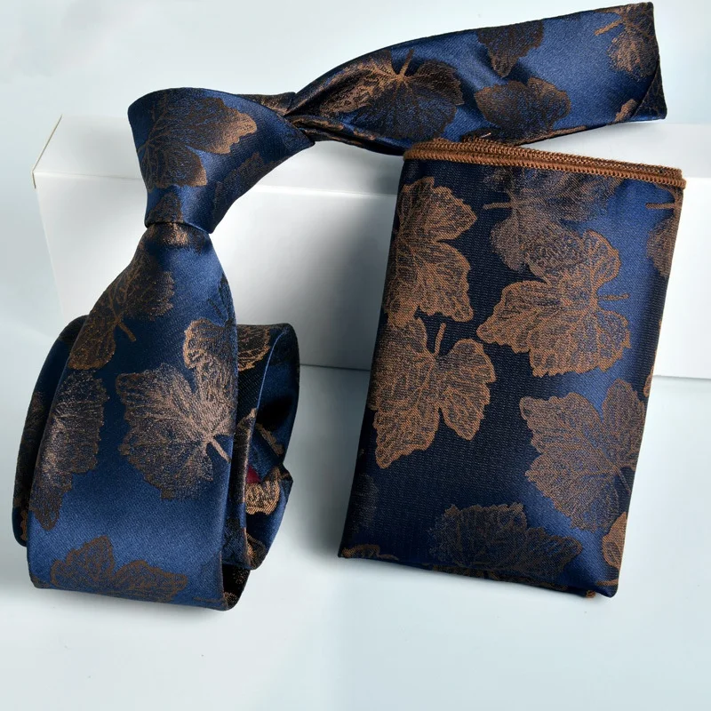 Listo para enviar para hombre tradicional estampado Paisley arco