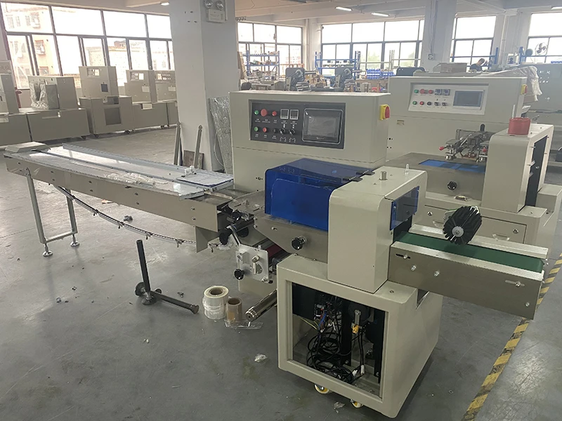 Full Automatic Mini Automatic Flow Pack Horizontal Rotary Food Pillow Pizza Corn Tortilla Cookies Machine