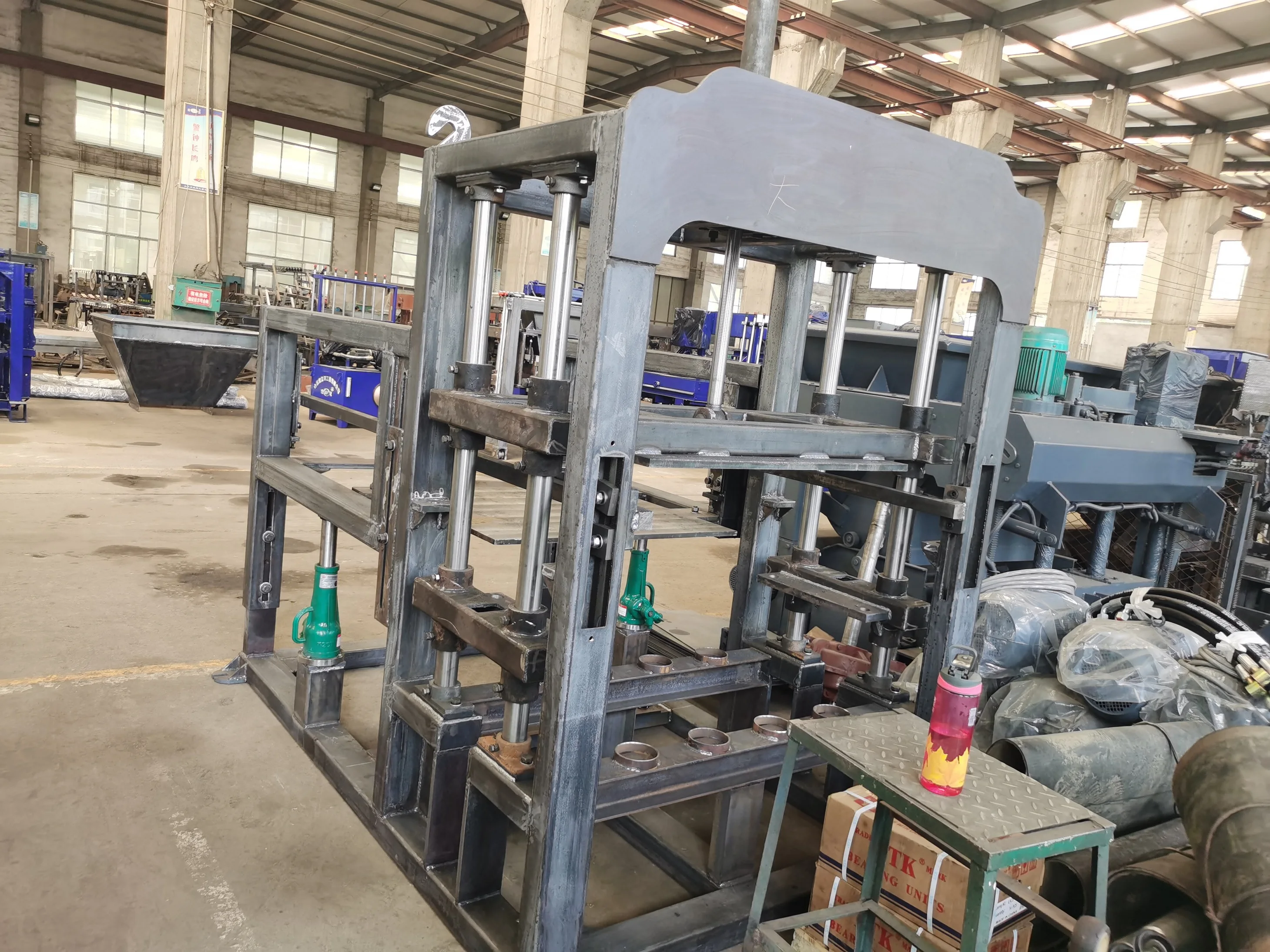 Sand Lime Brick Making Machine Parking Tile Block Making Machine in Bangladesh Cement Block Making Machine Prices