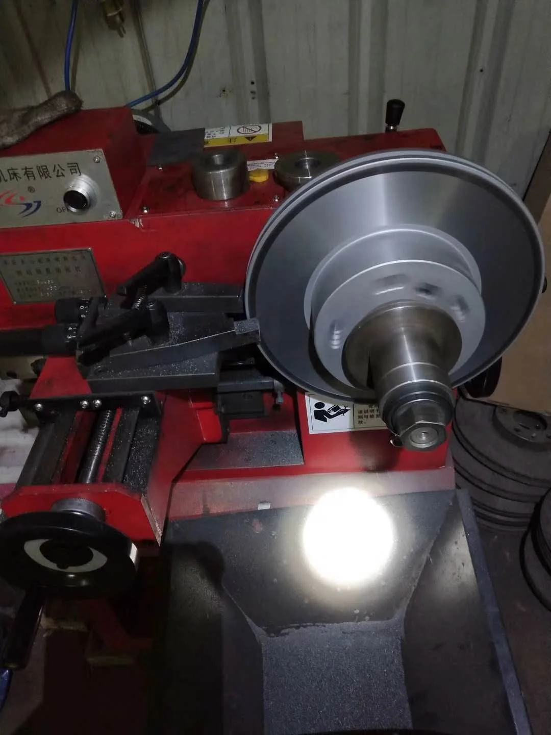 Brake Rotor Resurfacing Machine T8445 Brake Disc Lathe