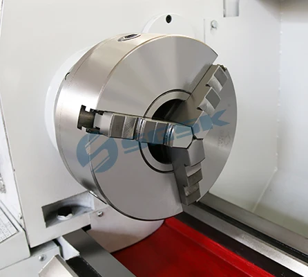 China Small Mini Lathe Machine C6136 Manual Bench Metal Mini Lathe