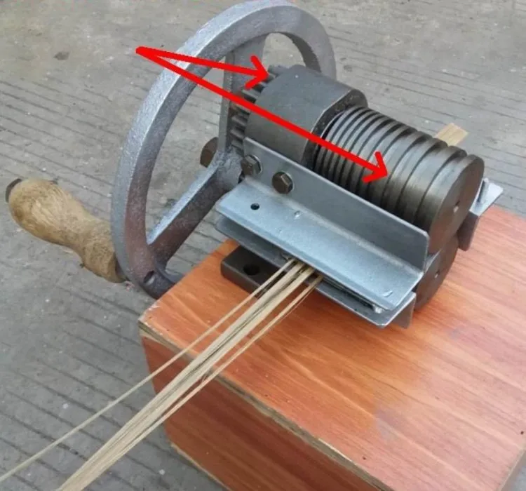 Compact Manual Bamboo Splitting Machine for Toothpick Making