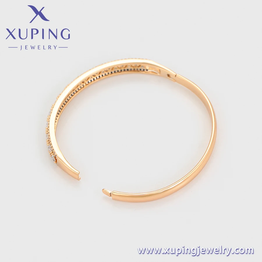 Xuping Jewelry 18K Gold Plated Women's Zircon Charm Bangles