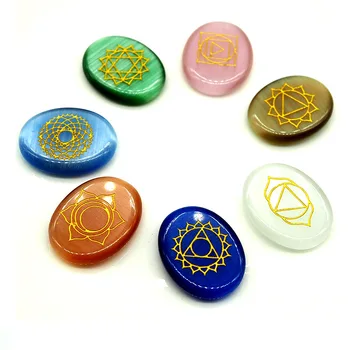 Seven Chakra Engraved Holistic Balancing Polished Reiki Healing Solids Crystal Mens Chakra Symbols Tumbled Palm Stone Sets Kit