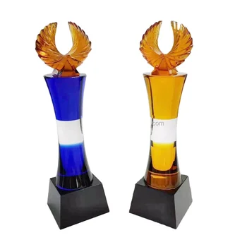 Customized die casting color crystal trophy liuli ox horns trophy award gifts for competation