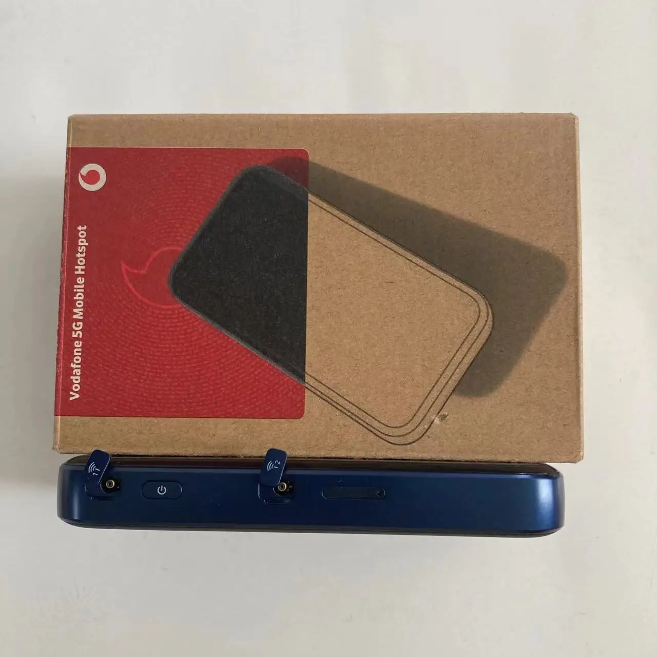 Vodafone MU5001 ZTE 5G Mobile WiFi Router – 1800 Mbps, Dual-Band for ...
