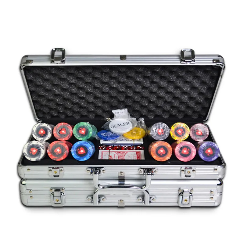 Набор глиняных покерных чипсов высокого качества с черным круглым углом в алюминиевом