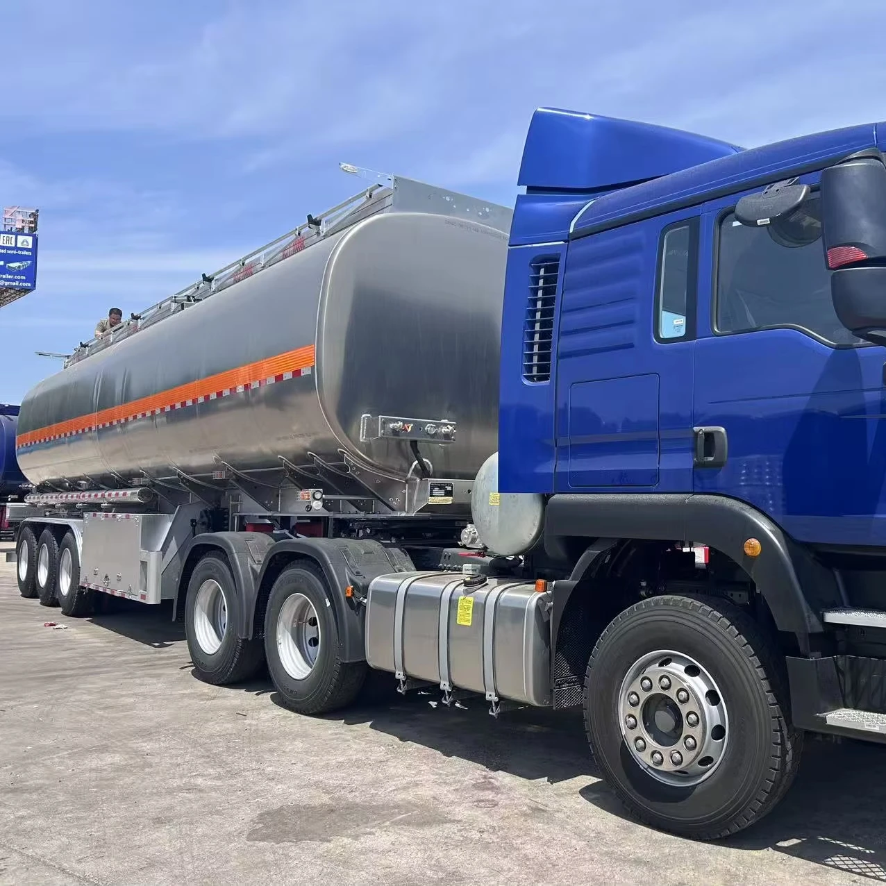High Capacity 46m³ Aluminum Alloy Fuel Tanker Semi Trailer with Multiple Independent Compartments Available  Oil Transportation