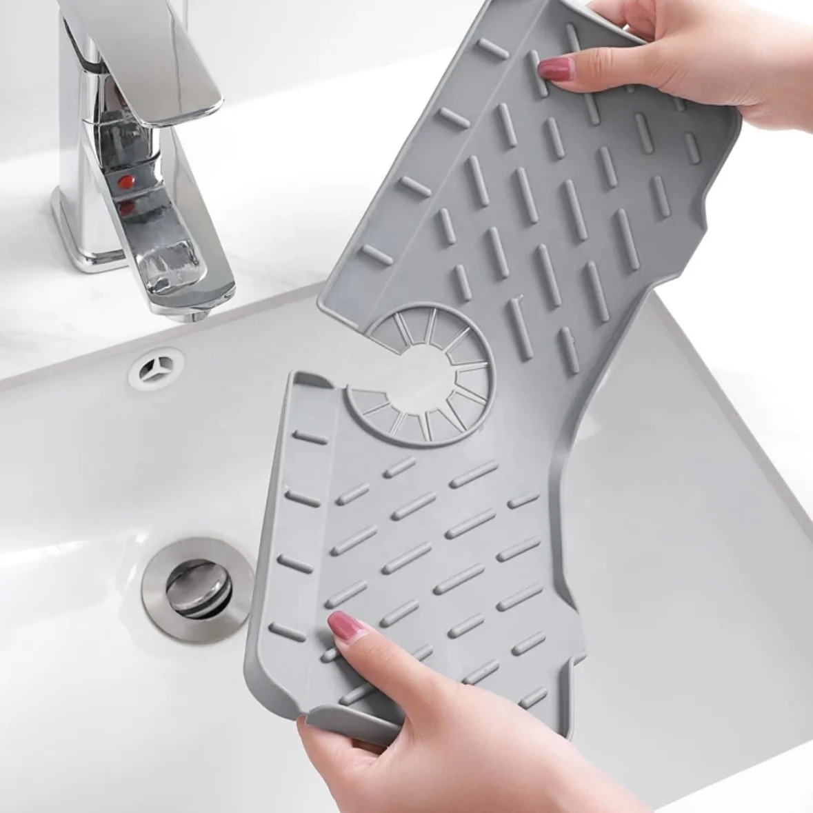 Modern Silicone Sink Drain Pad Faucet Splash Dish Drying Tray for Kitchen  Bathroom Countertops Mat for Table  Home Use