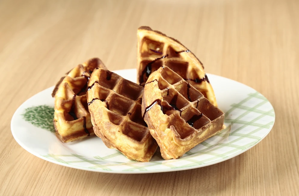 Professional Digital Removable Plates Waffle Making Machine Suppliers 4 Round Mini Belgian Waffle Maker