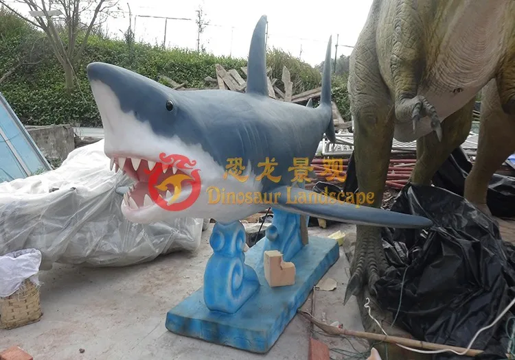 Life-Size Indoor Simulation Mechanical Shark Robot Realistic Fiberglass and Steel Robotic Figure