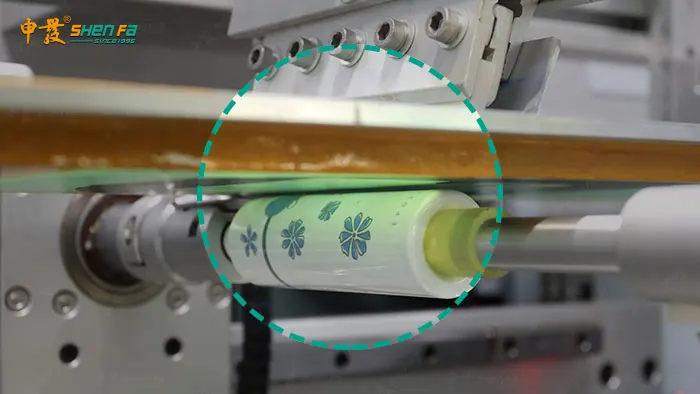 Fully Automatic Two Colors Screen Printing Machine for Bottles and Tubes with 25 pcs/minute Speed and 15-80mm Printing Size