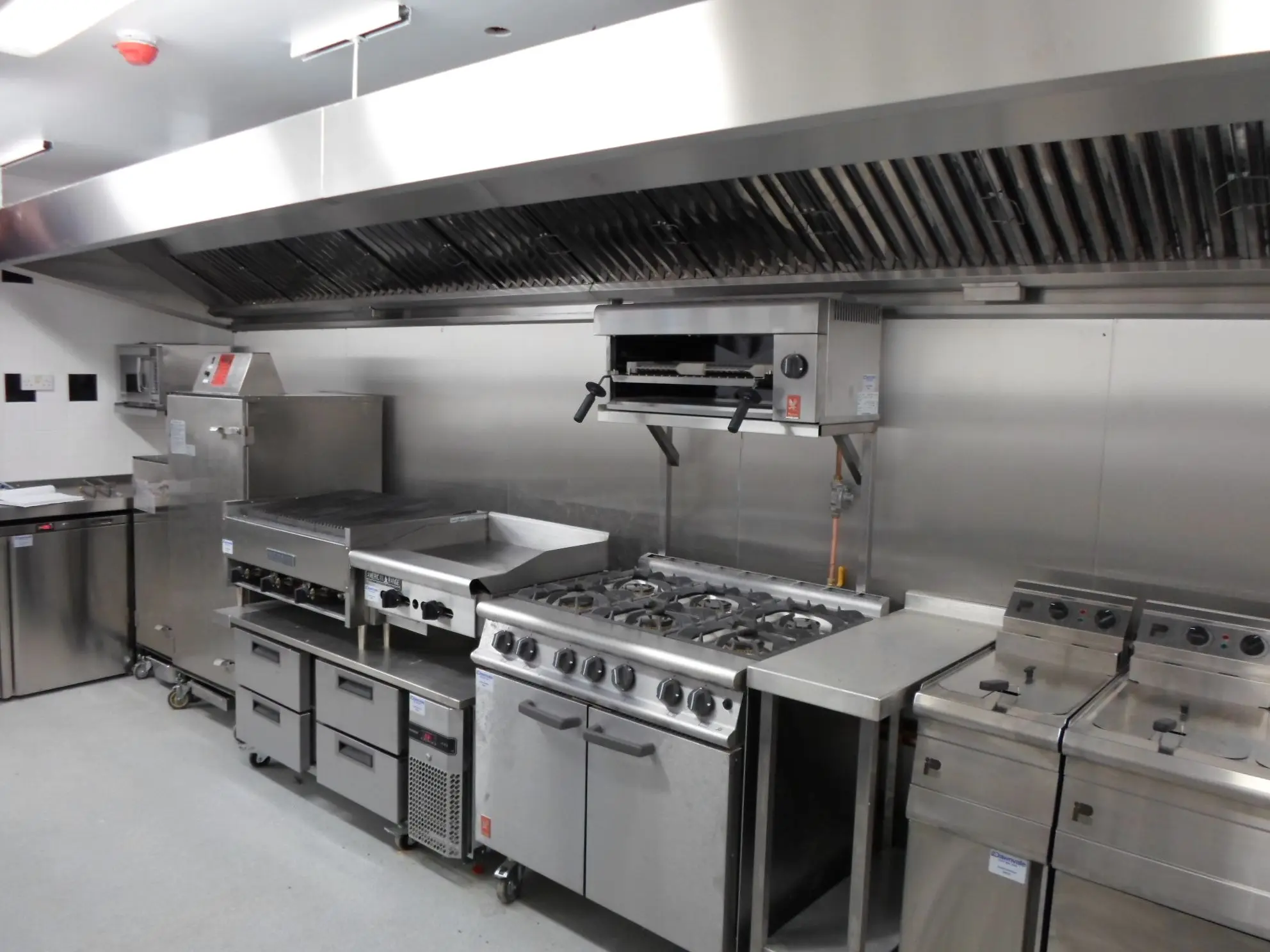 Sunrry Oem Custom Professional Hotel Commercial Burger Kitchen