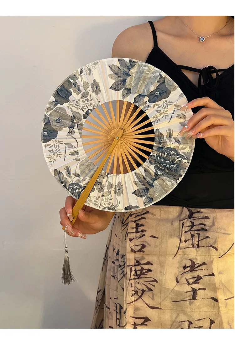 Eco-Friendly Bamboo Hand Fan with Folk Art Design for Home Decoration and Promotional Gifts 21*38cm
