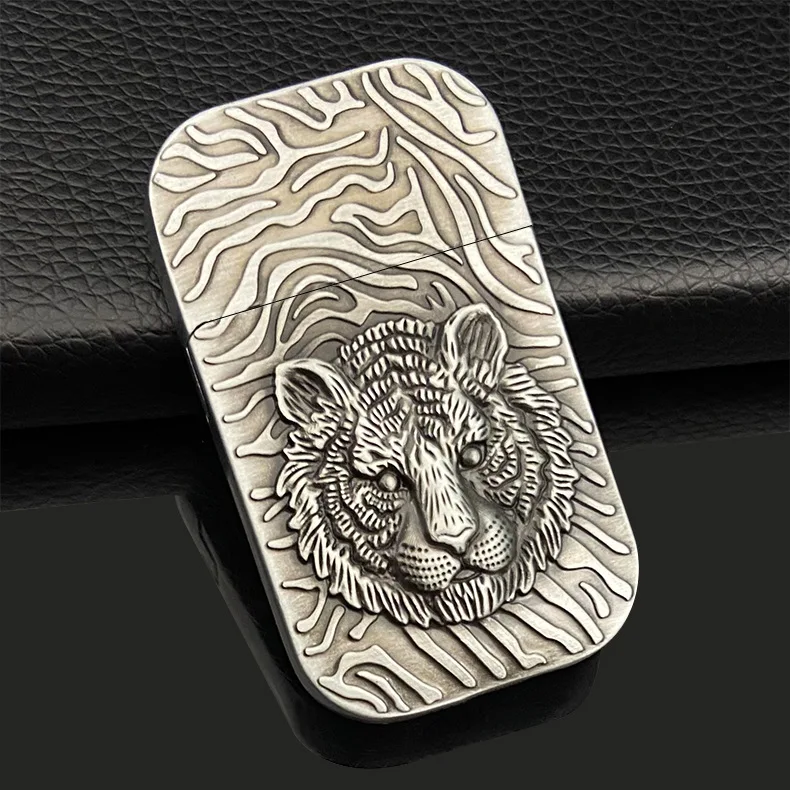 工芸品 Cognac Zinc Alloy Shell Tiger Retro Bronze Metal Embossed Custom