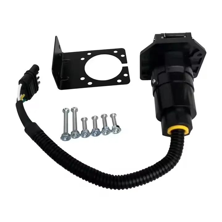 Factory Price 4-Way Flat Plug to 7-Way Round Blade Trailer Socket With Mounting Bracket for Trailer Connector