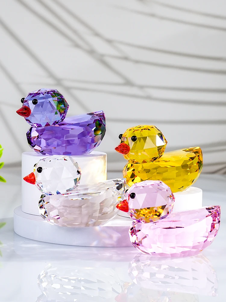 Cute Little Yellow Duck K9 Crystal Decoration Polished Glass Cube with Etched Design Wedding Return Gifts for Home Decor supplier