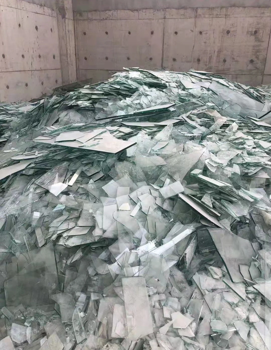 Crushed Glass for Crafts Broken Glass Pieces Decorative Reflective Tempered  Crushed Mirror Pieces Vase Filler Crush Glass for Vase Pool, Bar, Fish