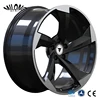 Face de machine noire brillante