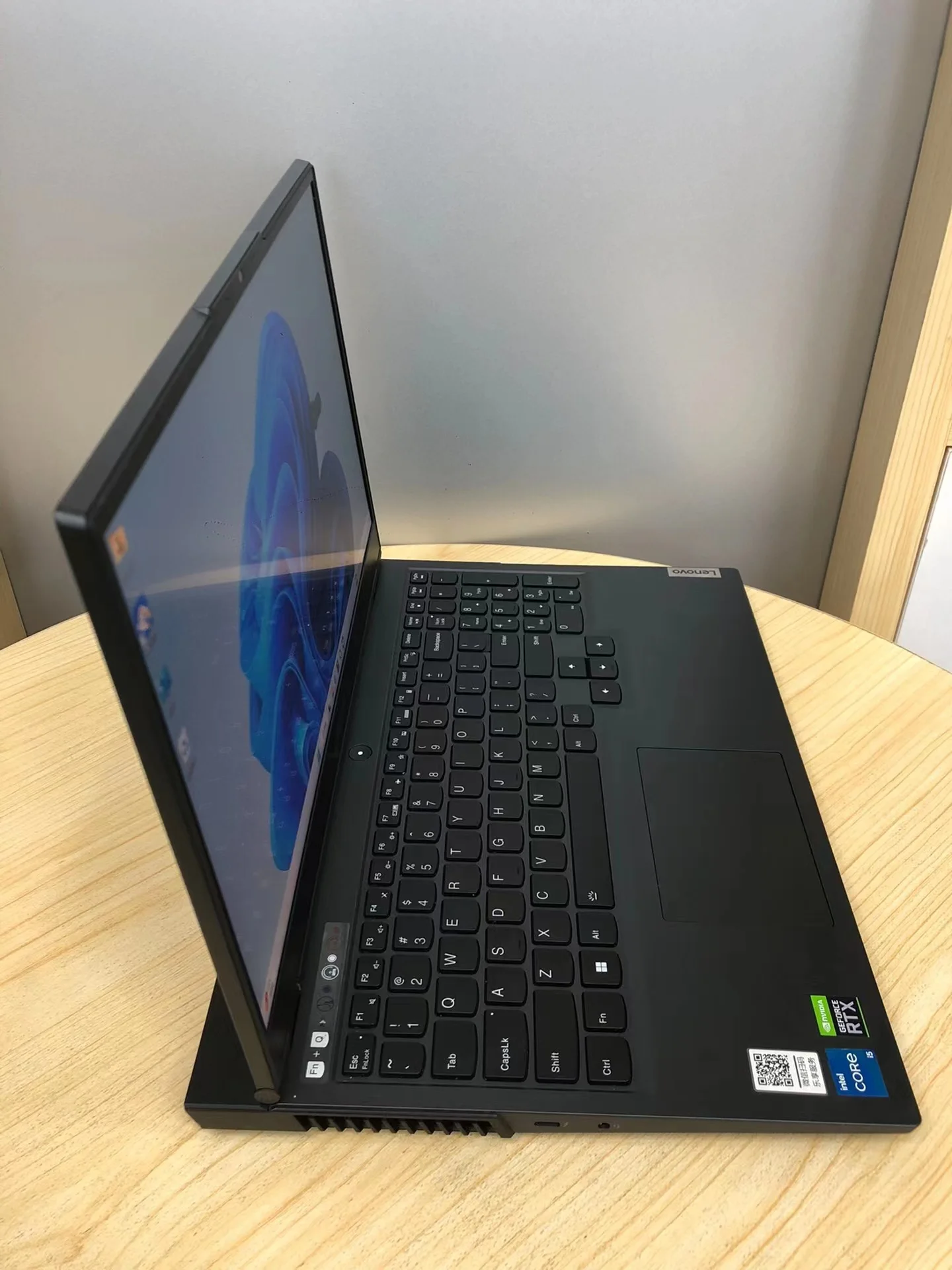 Good Sale Used Laptop Y7000 i7 512GB Laptop Computer High Performance Gaming Laptop